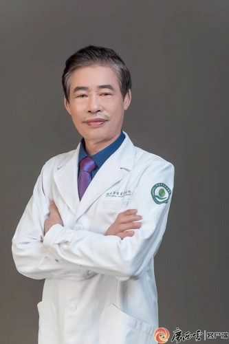 医院床位灯怎么关[广西日报]广西首届“最美医务工作者”故事丨兴安界首骨伤医院创始人、主任医师李兴云：一生为病人举灯_https://www.jmylbn.com_新闻资讯_第1张