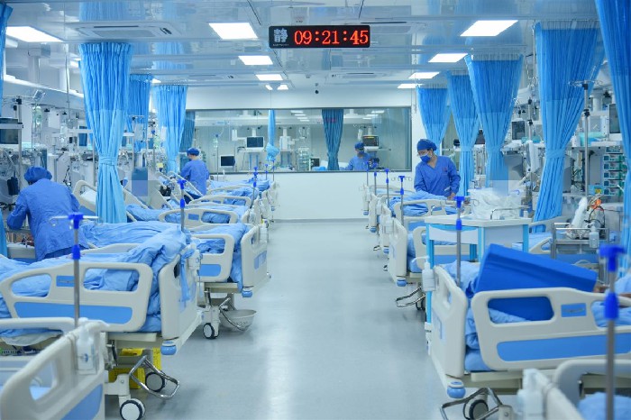 右江民族医学院附属医院呼吸重症监护病房ricu正式启用